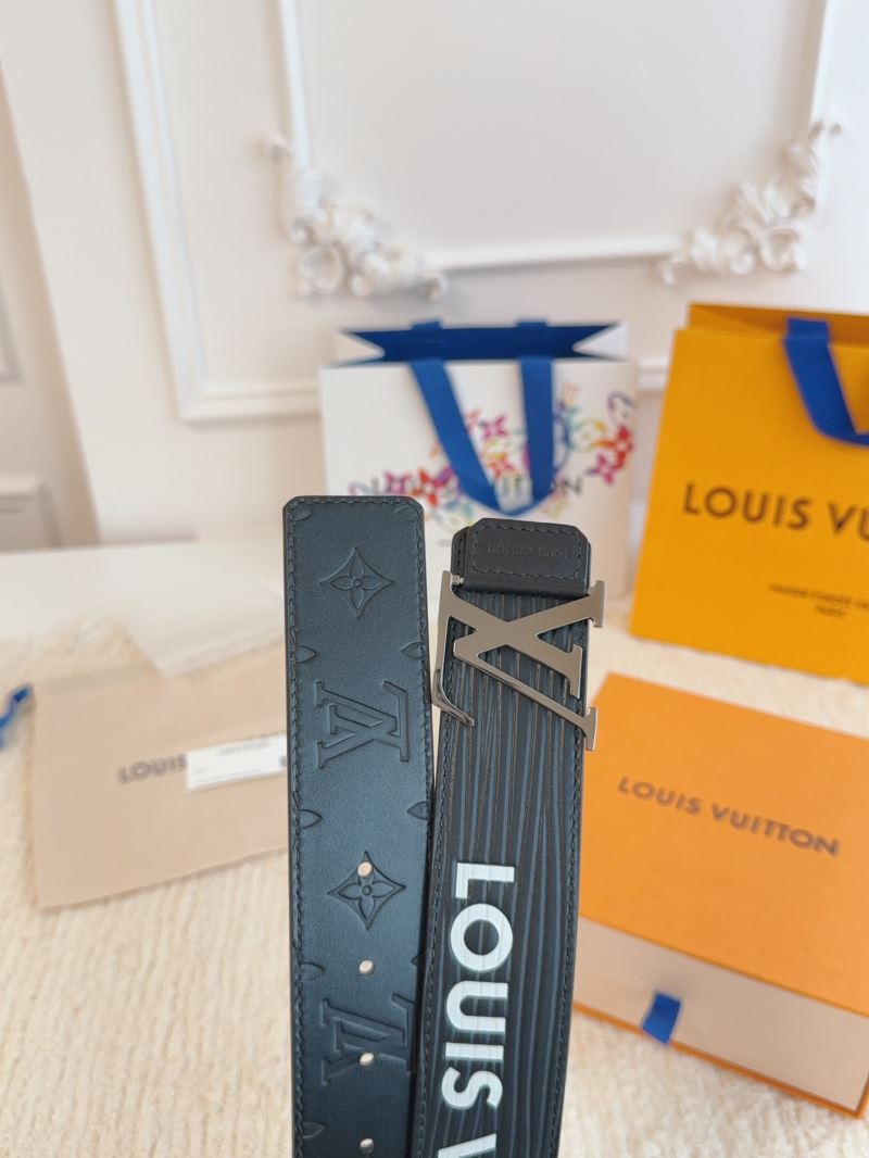 l0vis Vvtt0n belts